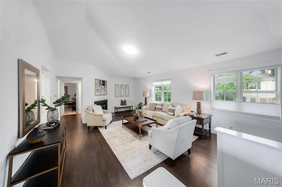 8930 Cardinal Terrace, Saint Louis, MO 63144 - #3