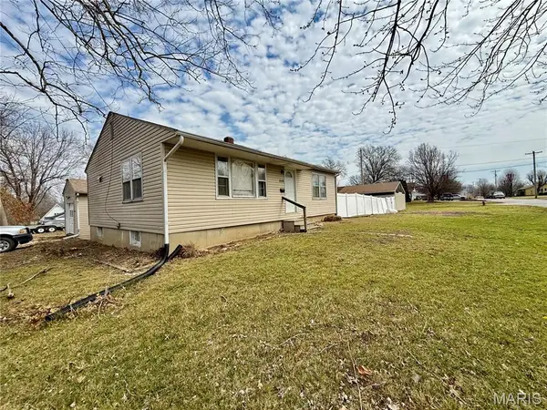 559 W Bell Street, Montgomery City, MO 63361