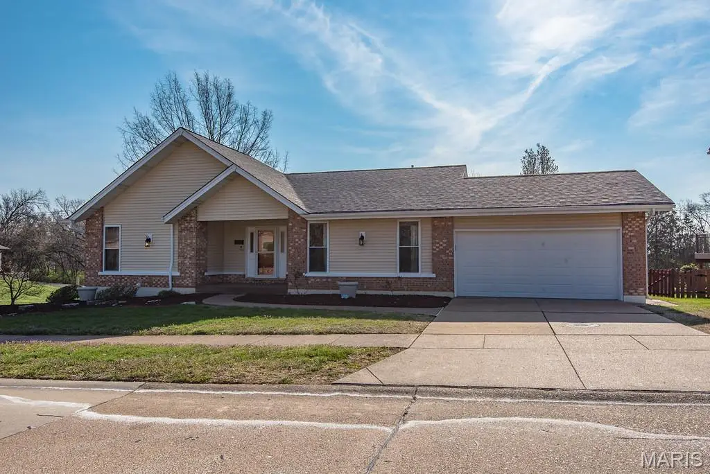 5902 Briarmist Place, Saint Louis, MO 63128 - #1