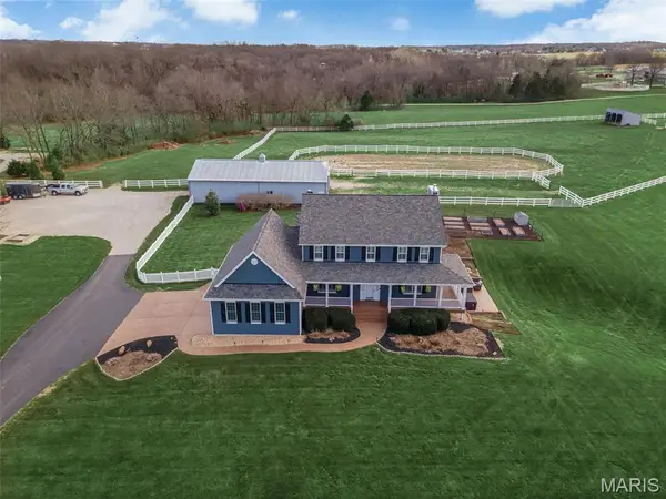 4500 Hueffmeier Road, Defiance, MO 63341