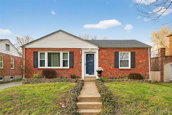 6929 Dartmouth Avenue, University City, MO 63130