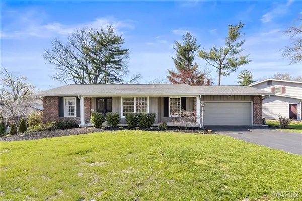 313 Providence Road, Ballwin, MO 63011