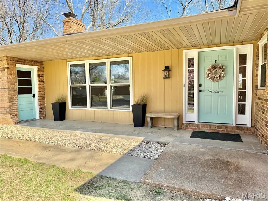 205 Jubaka Drive, Fairview Heights, IL 62208 - #2