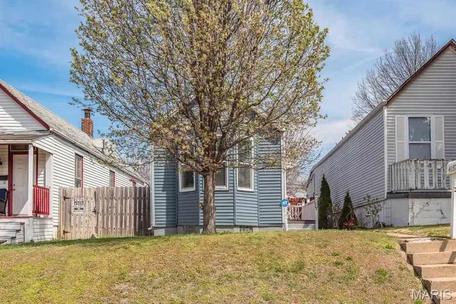 4157 Osceola Street, Saint Louis, MO 63116 - #3