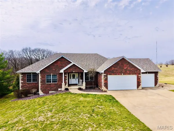 3501 N 72nd, Quincy, IL 62305