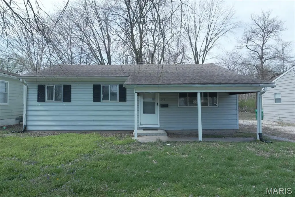 311 Green Street, East Saint Louis, IL 62206 - #1