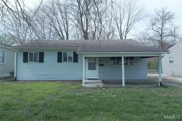 311 Green Street, East St Louis, IL 62206