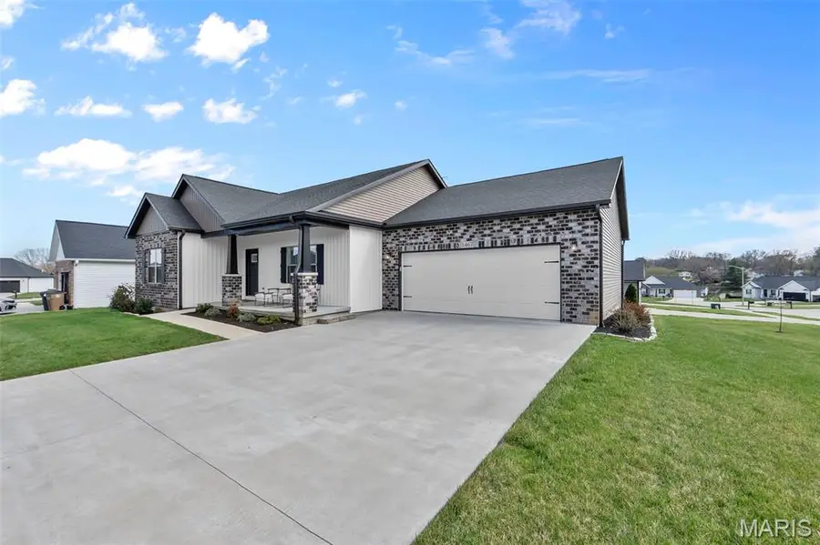 3467 Castle Court, Cape Girardeau, MO 63701 - #2