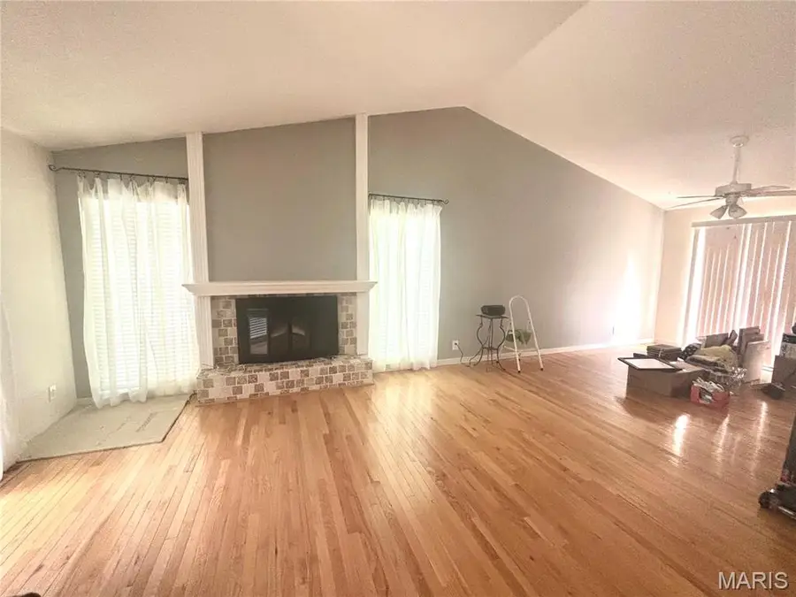 21 Savoy Drive, Lake Saint Louis, MO 63367 - #3