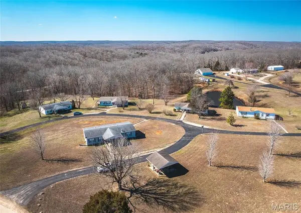 11553 Bcr 834, Marble Hill, MO 63764