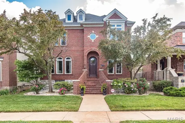 4234 Olive Street, St Louis, MO 63108