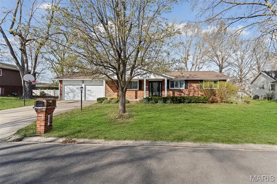 38 Indian Drive, Wood River, IL 62095 - #3