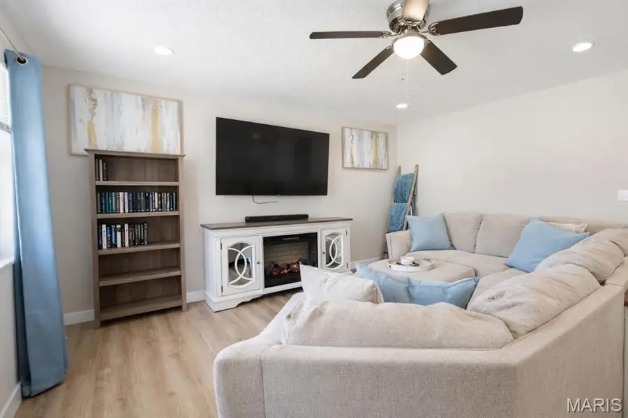 402 Ackerman Place, Troy, IL 62294 - #3