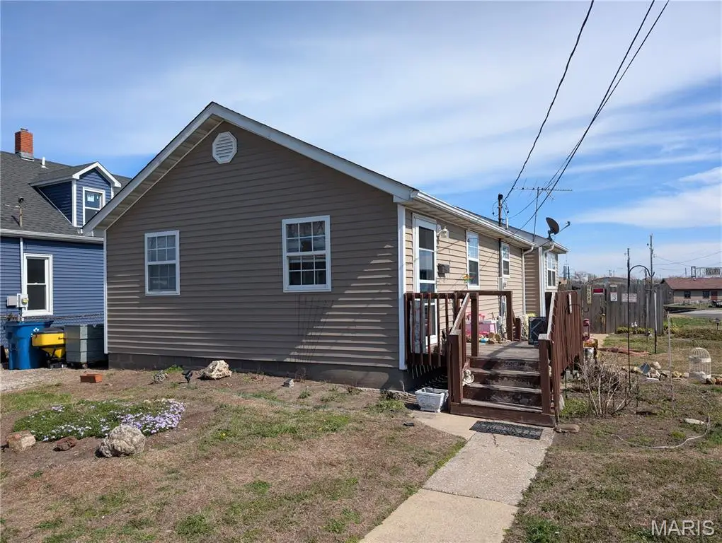 112 Virginia Street, East Alton, IL 62024 - #1