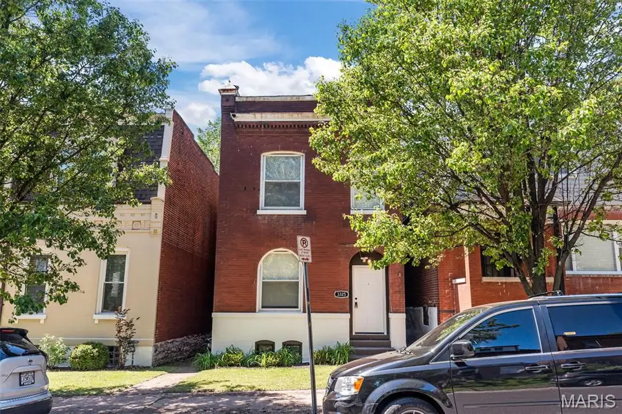 3325 Minnesota Avenue, Saint Louis, MO 63118 - #2