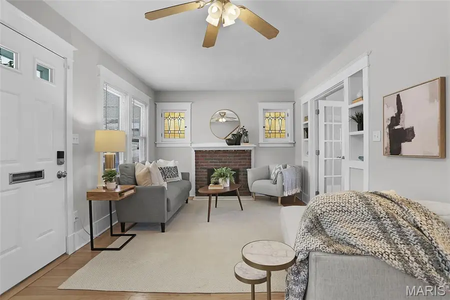 6023 Elizabeth Avenue, Saint Louis, MO 63139 - #3