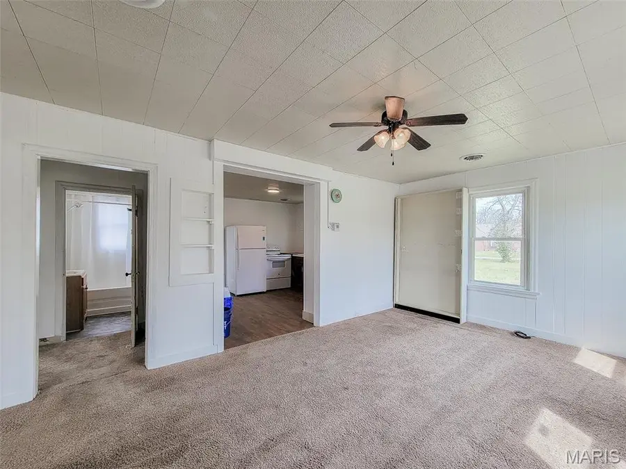 307 W Eldon Street, Saint James, MO 65559 - #2