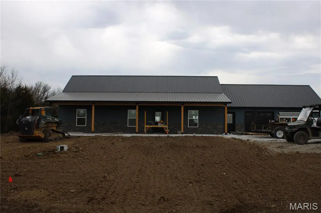 53354 Highway Hh, Hannibal, MO 63401 - #1