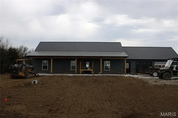 53354 Highway Hh, Hannibal, MO 63401