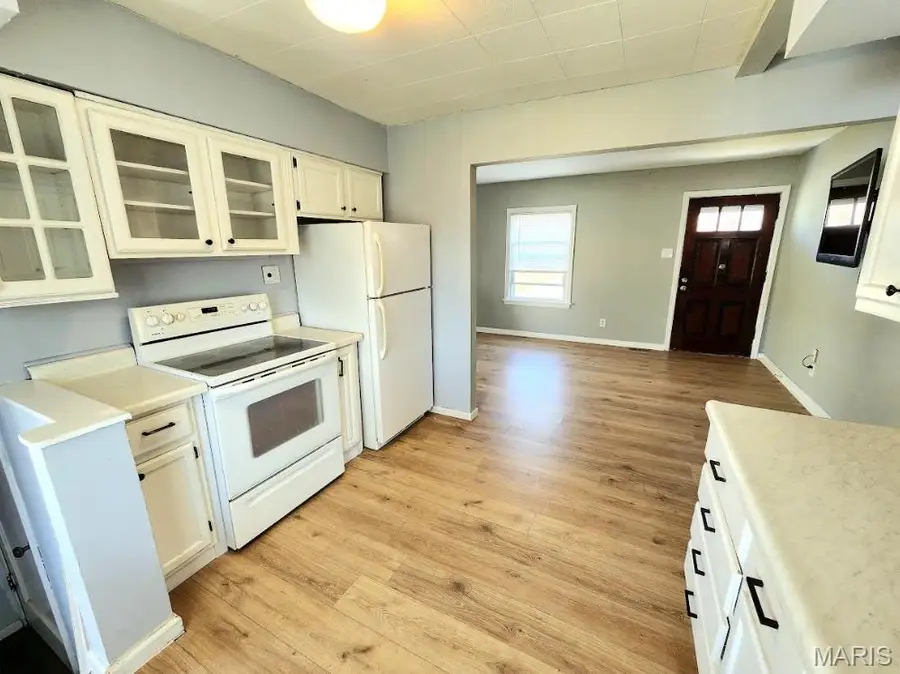 405 Tower Grove Place, Saint Charles, MO 63301 - #3