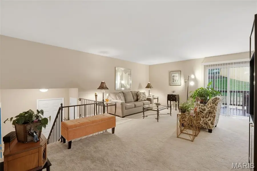 12117 Sage Glen Court, Maryland Heights, MO 63043 - #2