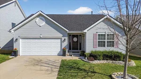 207 Bluestem Lane, O'Fallon, MO 63366