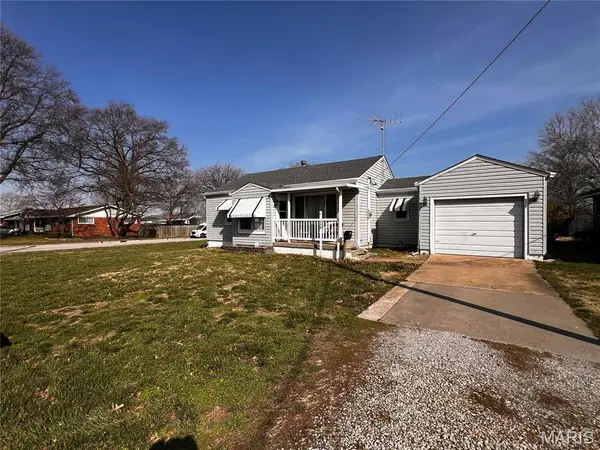 119 W 5th Street, Hartford, IL 62048