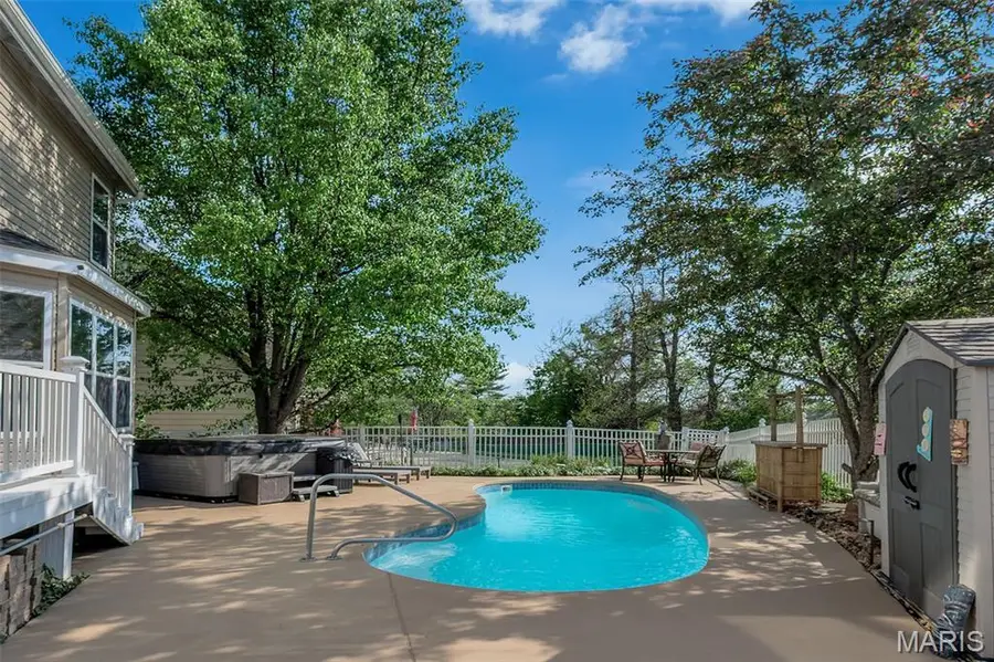 147 Foxtail Drive, Saint Charles, MO 63303 - #3