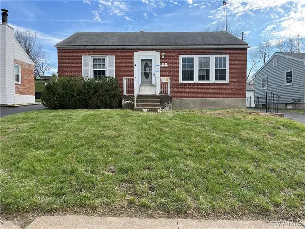 10262 Breckenridge Road, St Ann, MO 63074