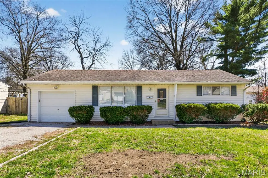 2104 E C Street, Belleville, IL 62221 - #1