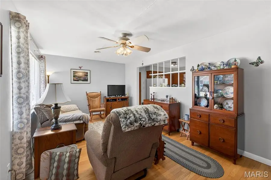 2104 E C Street, Belleville, IL 62221 - #3