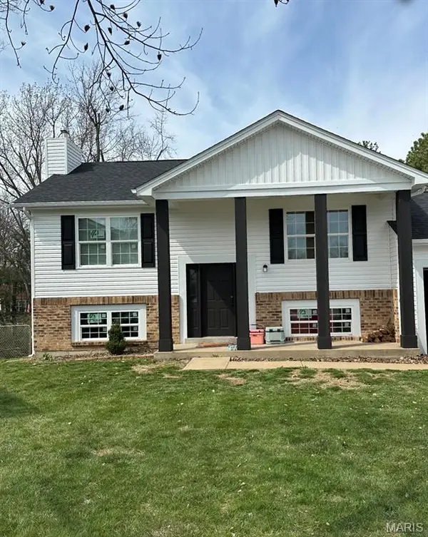 13 Merribrook Court, O'Fallon, MO 63368