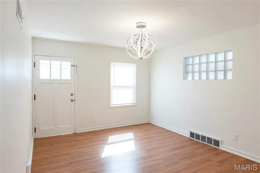 4503 Tholozan Avenue, Saint Louis, MO 63116 - #3