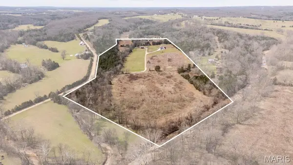 127 Doolittle Lane, Chamois, MO 65024