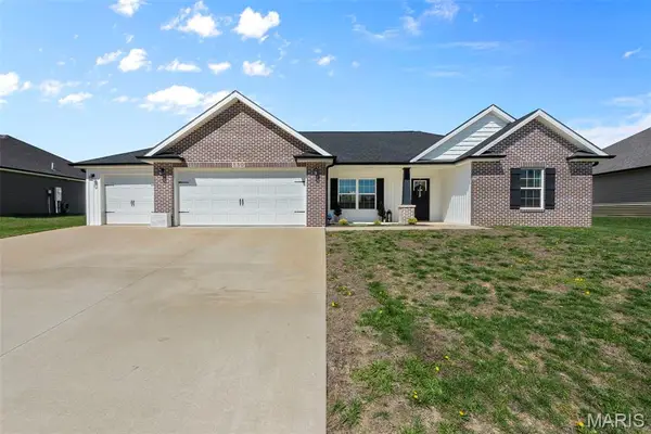 830 Lochinvar Lane, Cape Girardeau, MO 63701