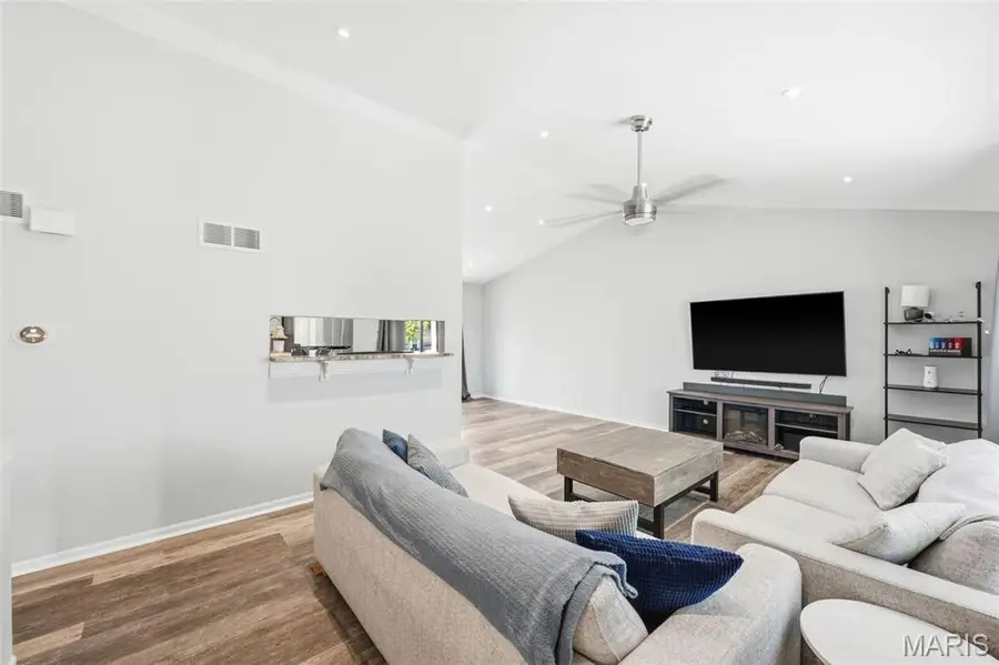 692 Glenshee Drive, Wentzville, MO 63385 - #3