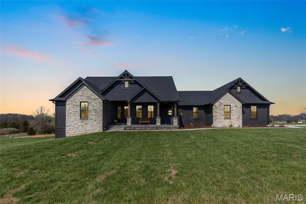 111 Kentucky Derby Drive, Foristell, MO 63348
