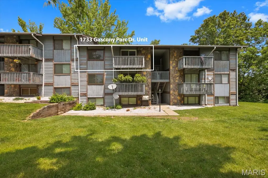 1733 Gascony Parc Drive #1733, Lake Saint Louis, MO 63367 - #1