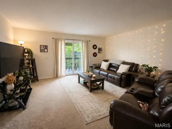 93 Lemans Court #93, Lake St Louis, MO 63367