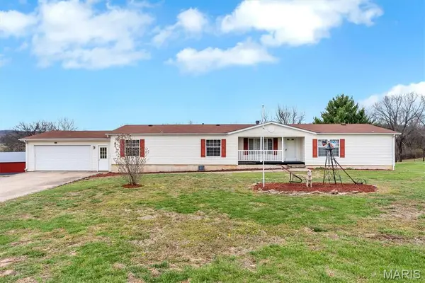 1458 Highway Jj, Elsberry, MO 63343