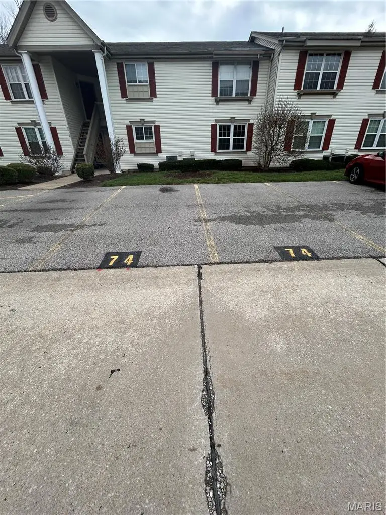 74 Sugar Glen Court, Saint Peters, MO 63376 - #1