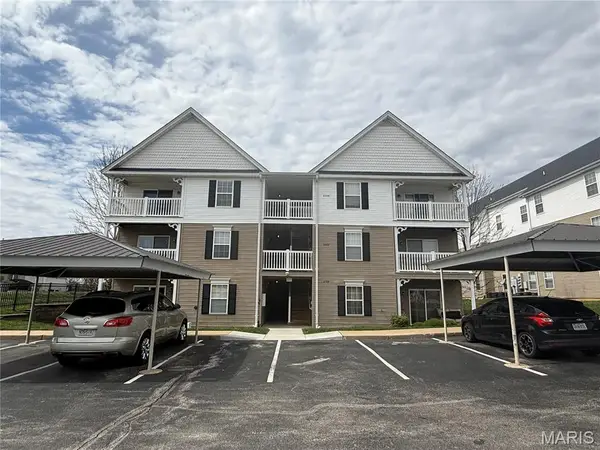 6102 Spring River Drive, O'Fallon, MO 63368