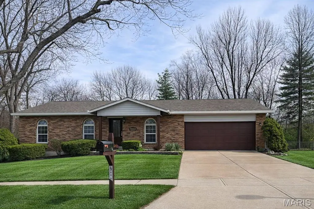 4452 Dantonaire Place, Saint Louis, MO 63128 - #1