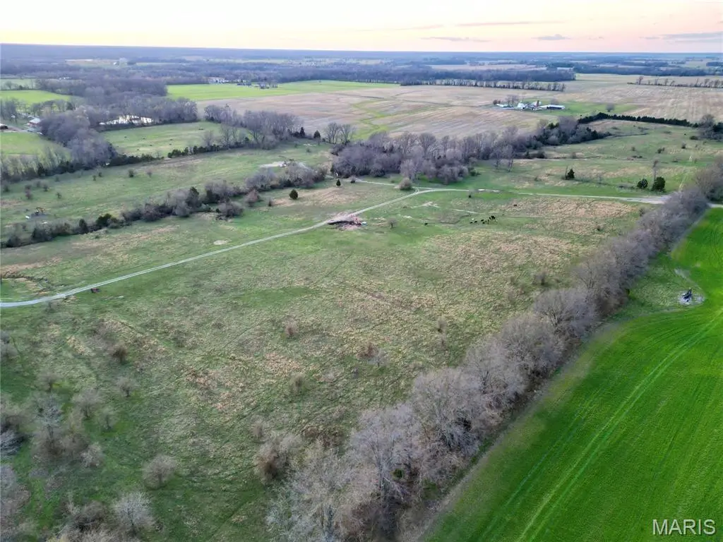 00 County Road 1900 North, Cisne, IL 62823 - #1