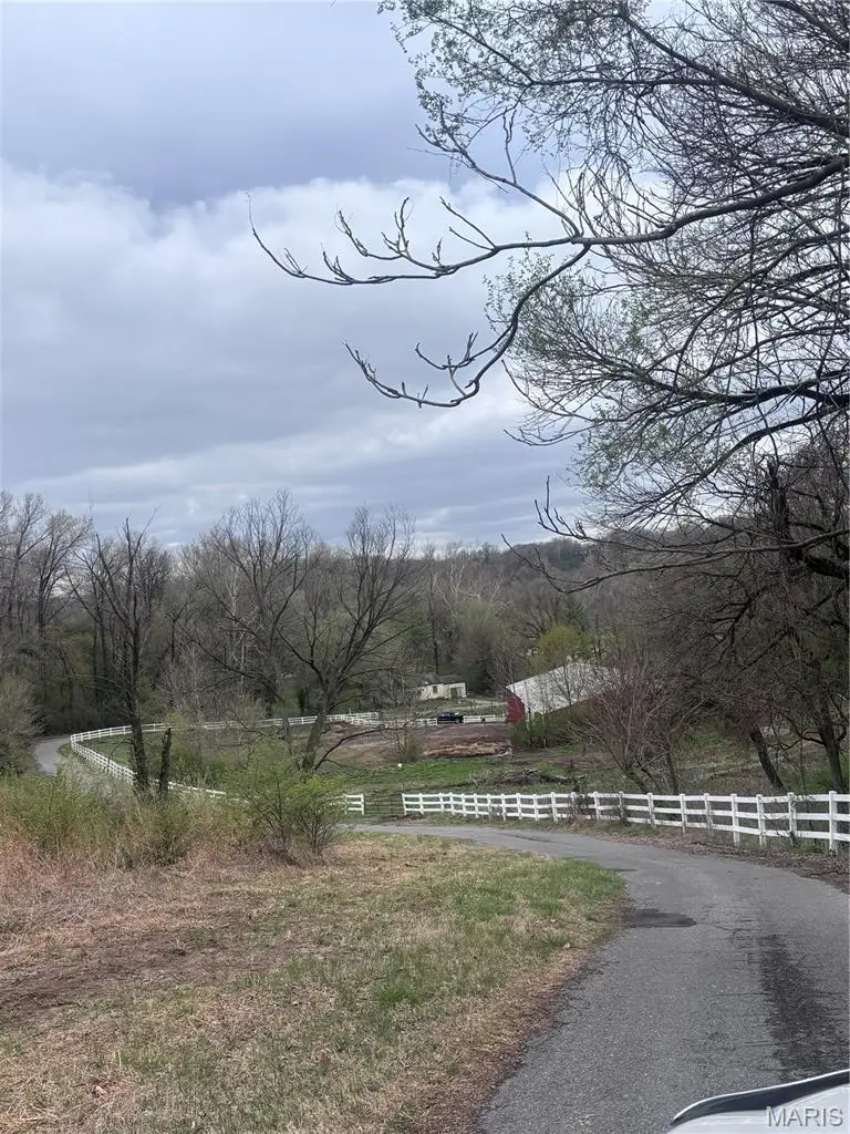 1505 Wagon Trail Lane, Fairview Heights, IL 62208 - #3