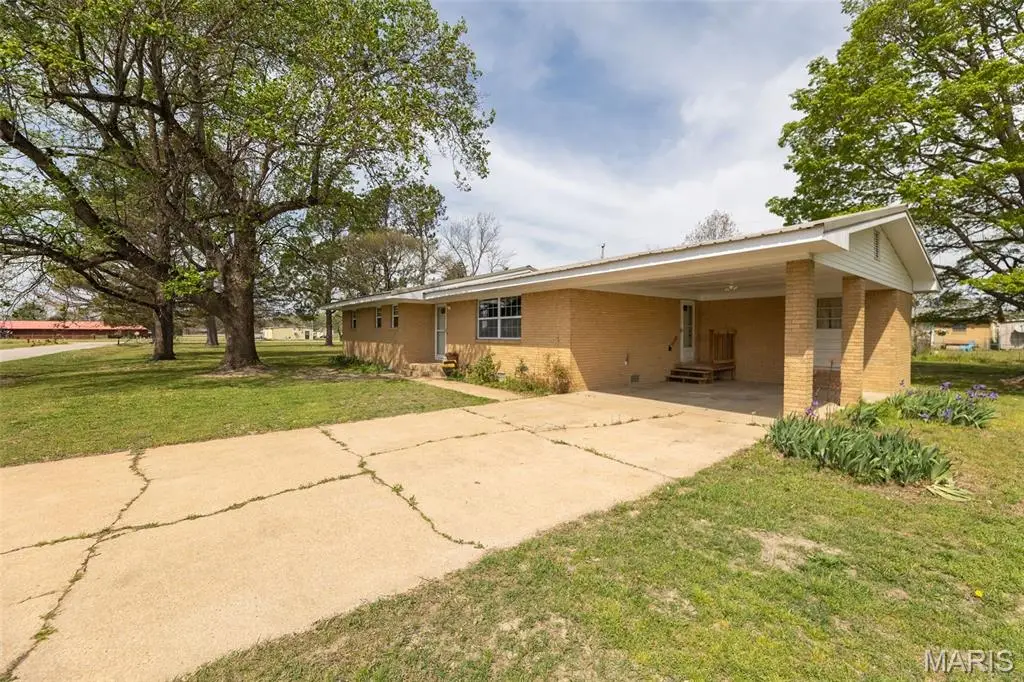 323 Marler Street, Neelyville, MO 63954 - #1