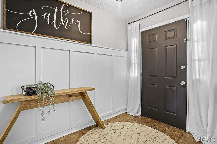 252 Mimosa Avenue, Swansea, IL 62226 - #2