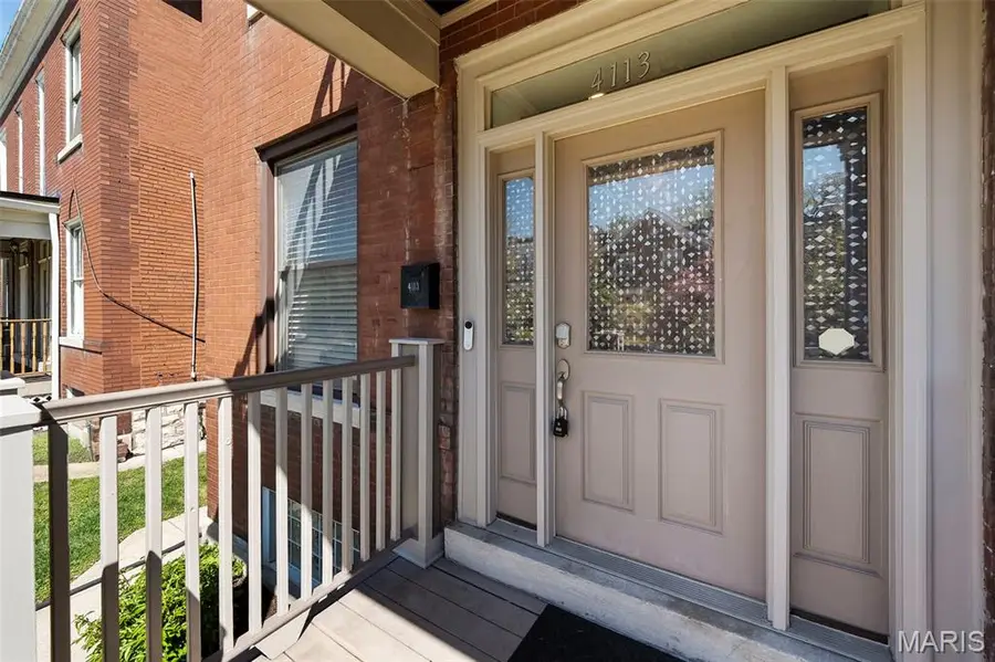 4113 Hartford Street, Saint Louis, MO 63116 - #2