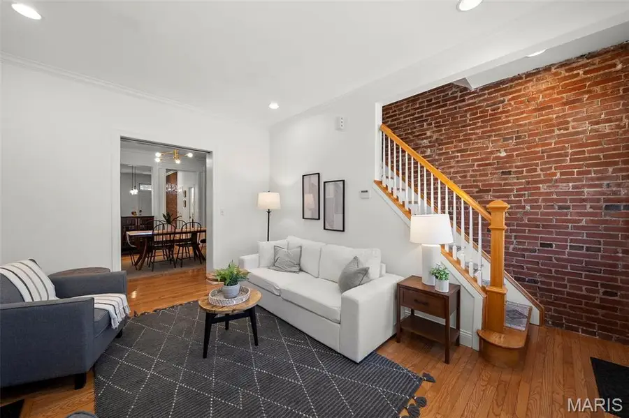 4113 Hartford Street, Saint Louis, MO 63116 - #3