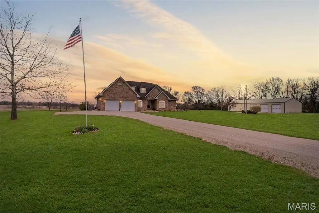 15856 Wendle Road, Godfrey, IL 62035 - #1